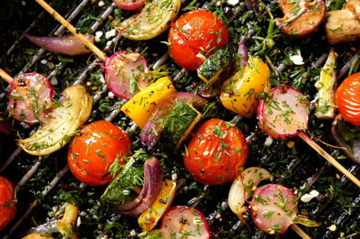Skewers of marinated and grilled vegetables